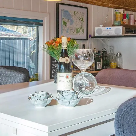 Holiday Home Vemb V בית נופש וומב