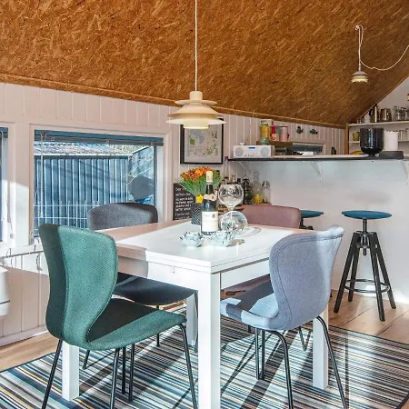 Holiday Home Vemb V בית נופש